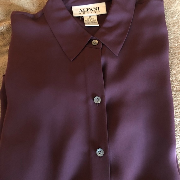 Alfani 100% Silk blouse burgundy color (8P) - Picture 4 of 4